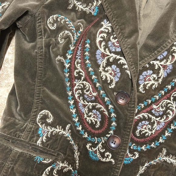 Johnny Was Embroidered Velvet Blazer - Picture 2 of 9